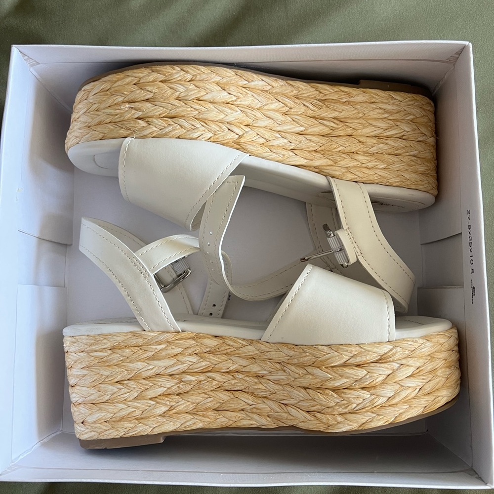Marc Fisher Cream and Tan Platform Sandals